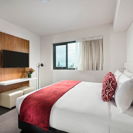Ramada By Wyndham Vetroblu Scarborough Beach Perth Esterno foto