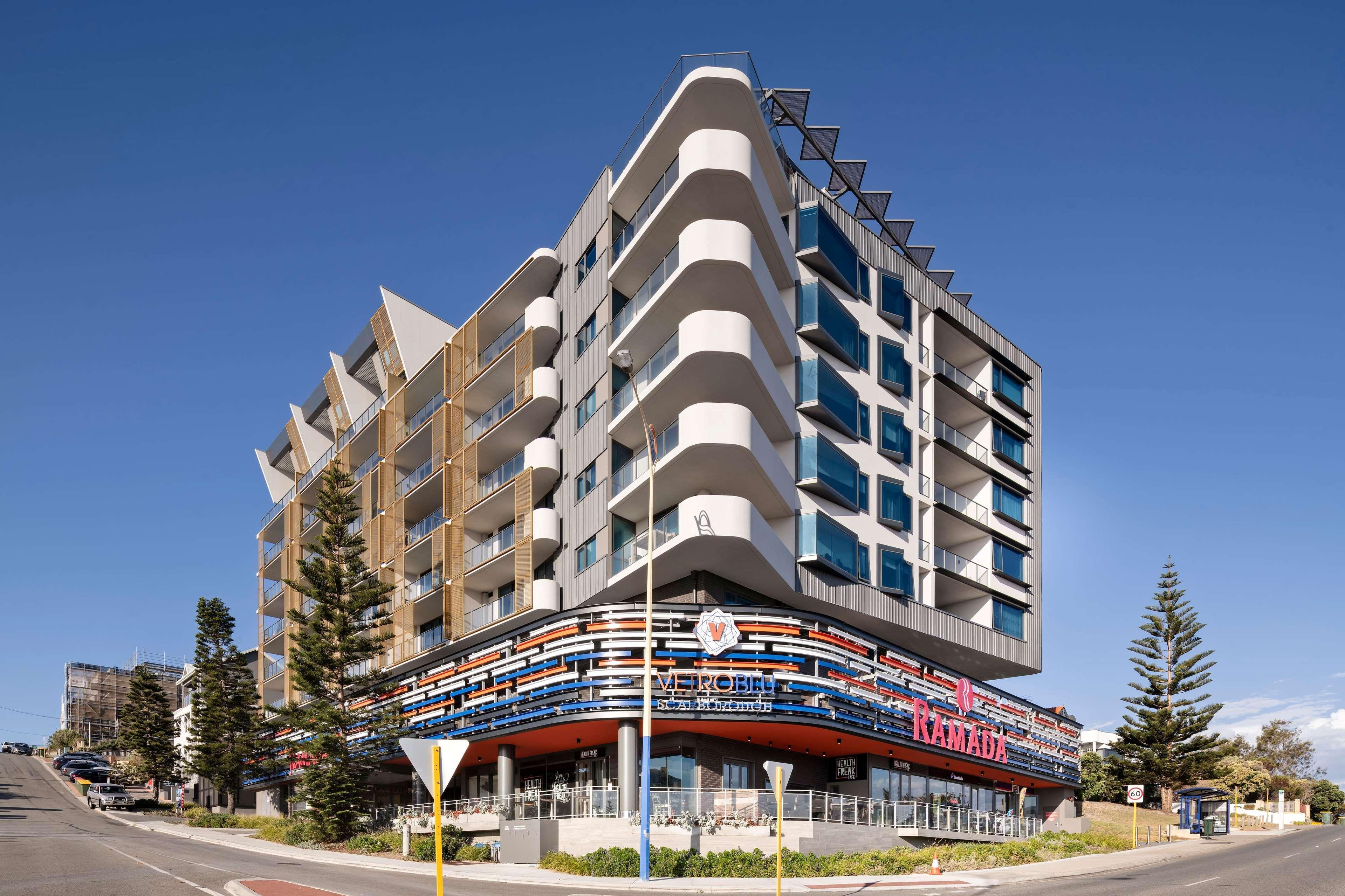 Ramada By Wyndham Vetroblu Scarborough Beach Perth Esterno foto