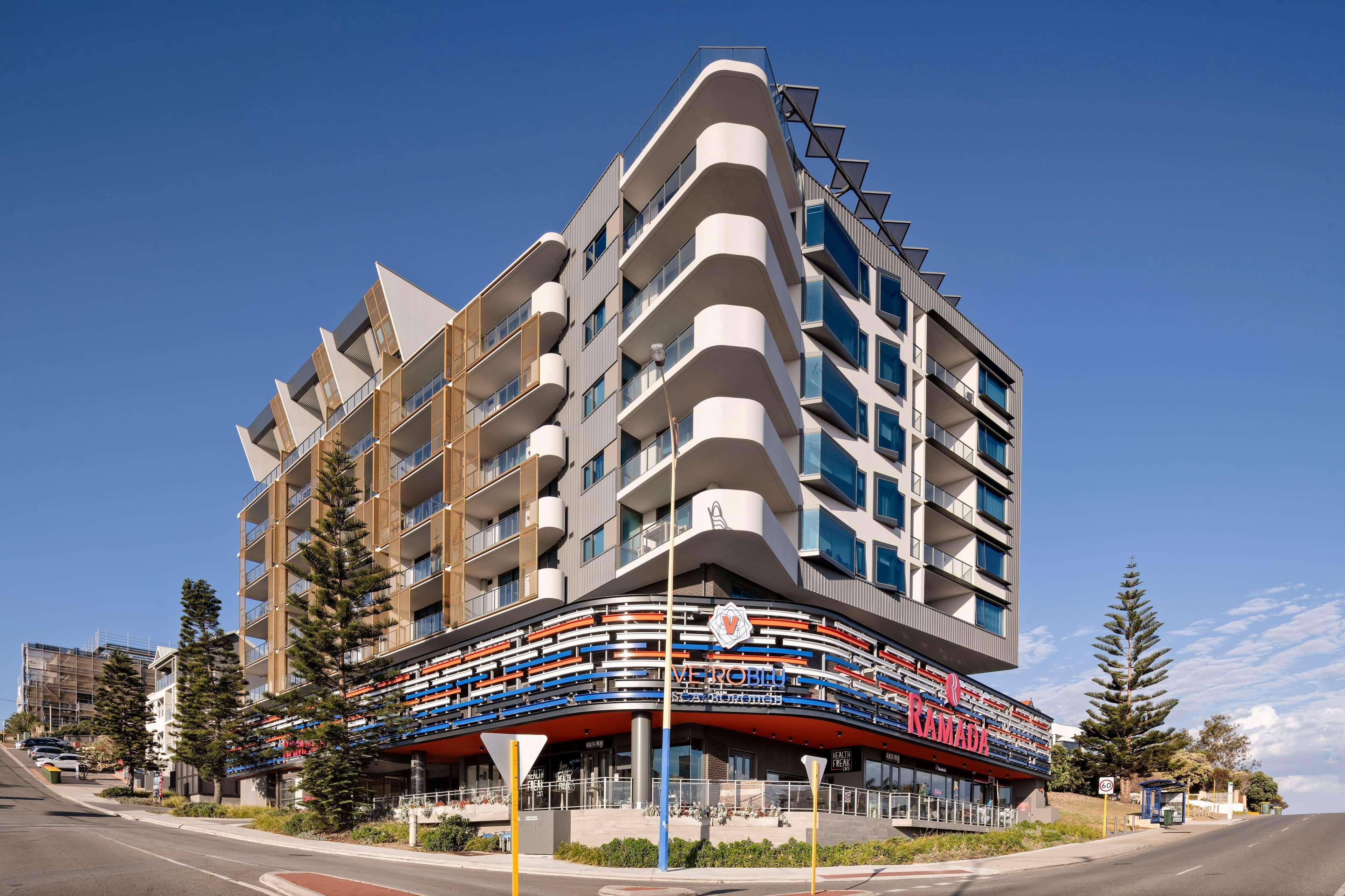 Ramada By Wyndham Vetroblu Scarborough Beach Perth Esterno foto