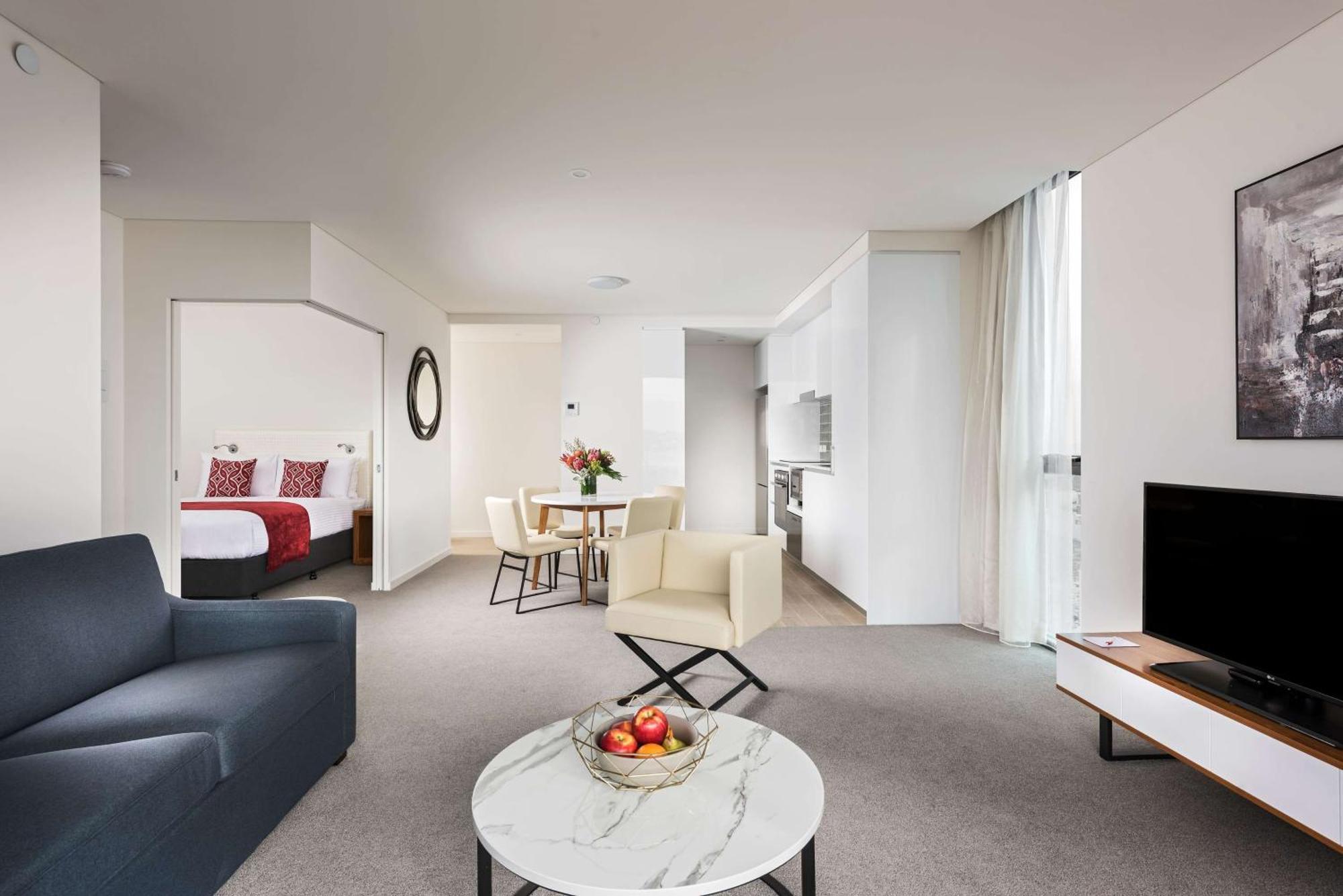 Ramada By Wyndham Vetroblu Scarborough Beach Perth Esterno foto